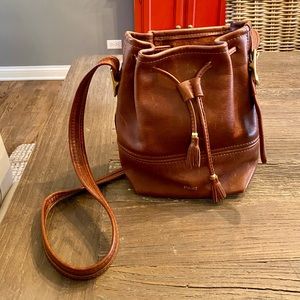 FOUNT Leather Classic Coventry Bucket Bag in Hazelnut